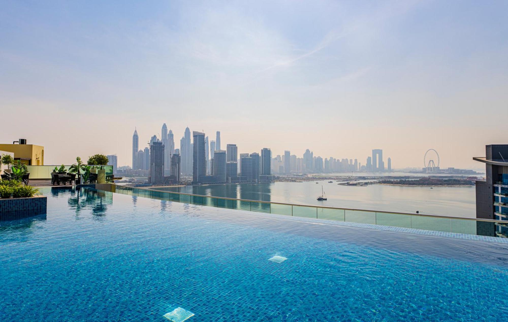 Studio With Pool And Private Beach Access On Palm Jumeirah Dubai Exteriör bild