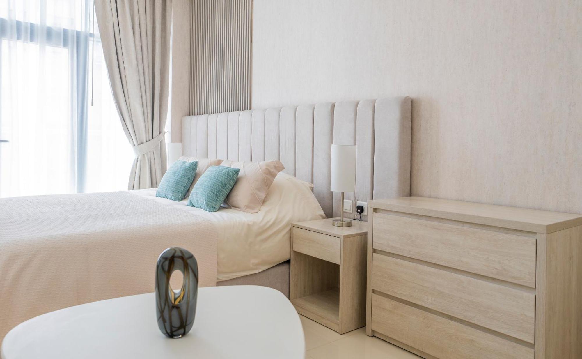 Studio With Pool And Private Beach Access On Palm Jumeirah Dubai Exteriör bild